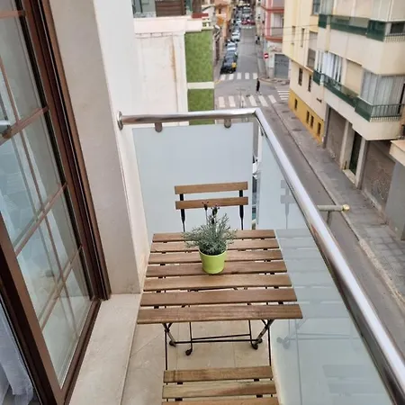 Elemar Free Luggage Storage *