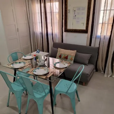 Elemar Free Luggage Storage * Màlaga